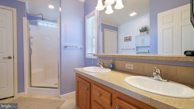 54 NESHAMINY FALLS CIR, North Wales, PA 19454