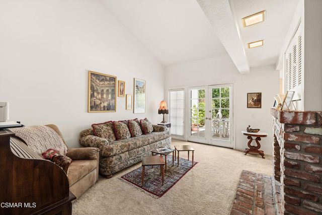 30430 Passageway Place, Agoura Hills, CA 91301