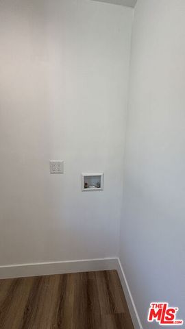 2437 Centinela Avenue apt 11, Santa Monica, CA 90405