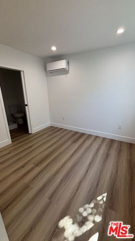 2437 Centinela Avenue apt 11, Santa Monica, CA 90405