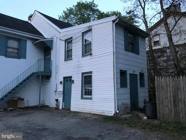 2 E GERMANTOWN PIKE, Plymouth Meeting, PA 19462