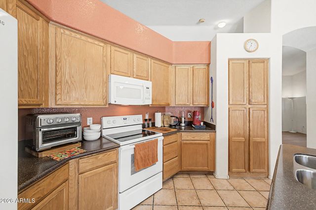 6799 W Firebird Drive, Glendale, AZ 85308