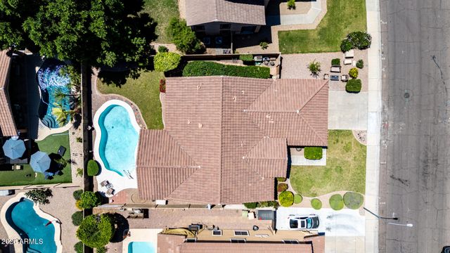 6799 W Firebird Drive, Glendale, AZ 85308
