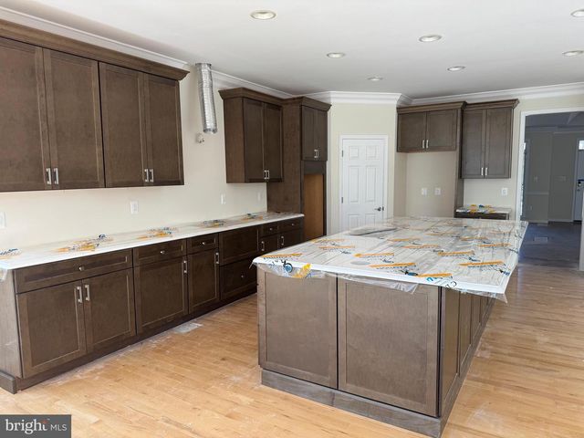 715 PUMPHREY FARM DR, Millersville, MD 21108