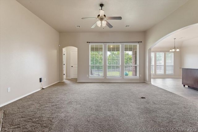 2321 W Quinton Street, Broken Arrow, OK 74011