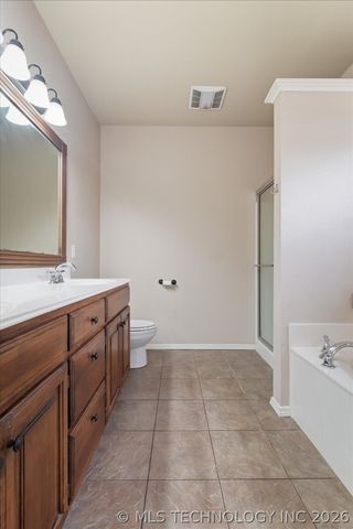 2321 W Quinton Street, Broken Arrow, OK 74011