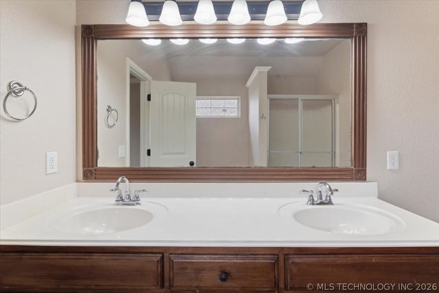2321 W Quinton Street, Broken Arrow, OK 74011