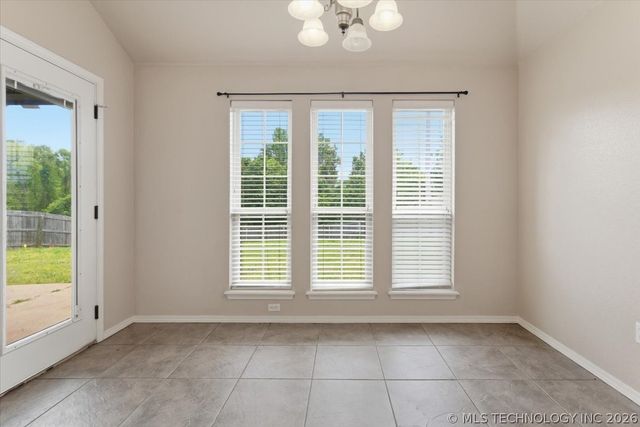2321 W Quinton Street, Broken Arrow, OK 74011