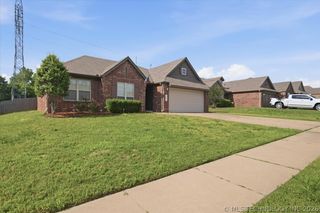 2321 W Quinton Street, Broken Arrow, OK 74011