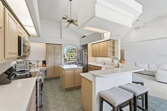885 ROTONDA CIRCLE, Rotonda West, FL 33947