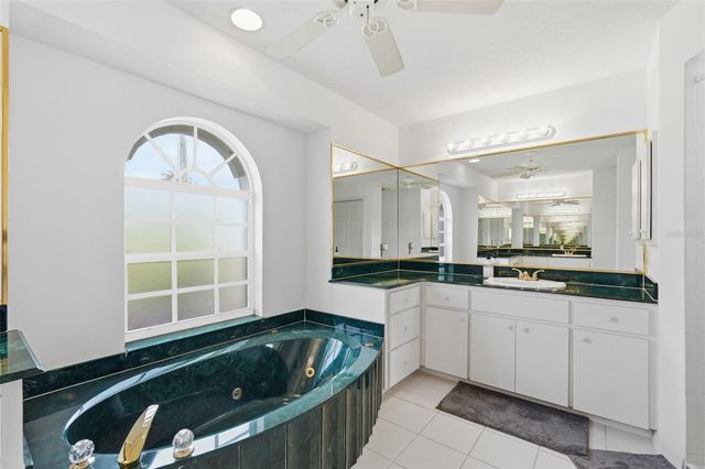 885 ROTONDA CIRCLE, Rotonda West, FL 33947