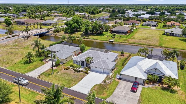 885 ROTONDA CIRCLE, Rotonda West, FL 33947