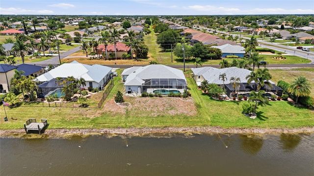 885 ROTONDA CIRCLE, Rotonda West, FL 33947