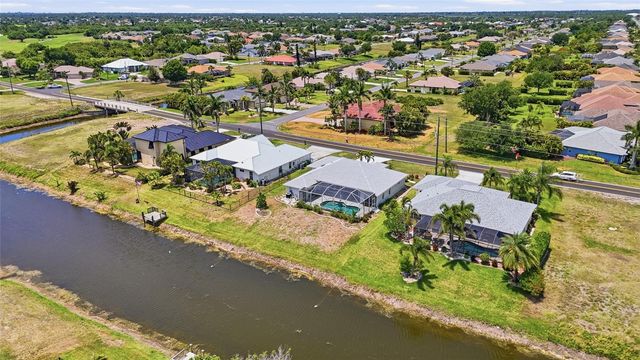 885 ROTONDA CIRCLE, Rotonda West, FL 33947