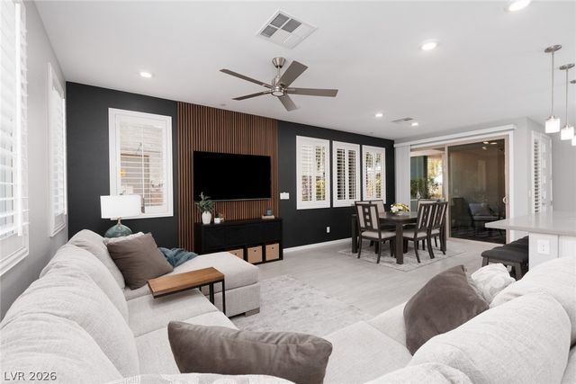 11272 Gravitation Drive 102, Las Vegas, NV 89135