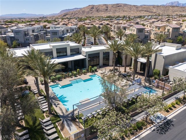 11272 Gravitation Drive 102, Las Vegas, NV 89135