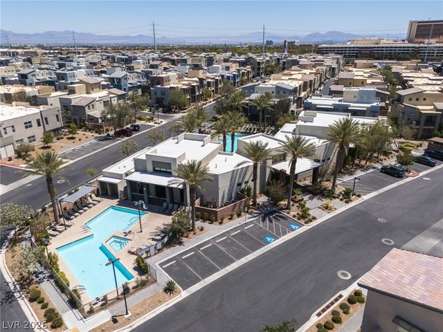 11272 Gravitation Drive 102, Las Vegas, NV 89135