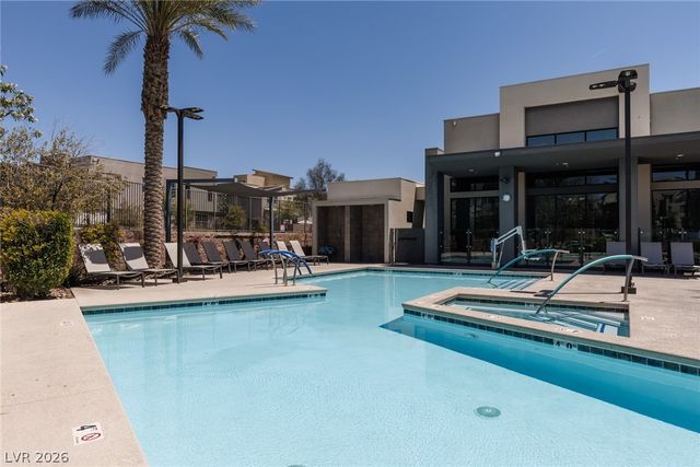 11272 Gravitation Drive 102, Las Vegas, NV 89135
