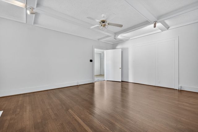 916-B E Hubbard Street, Mineral Wells, TX 76067