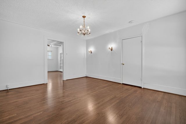 916-B E Hubbard Street, Mineral Wells, TX 76067