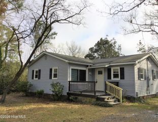 9756 Graham Drive NE, Leland, NC 28451