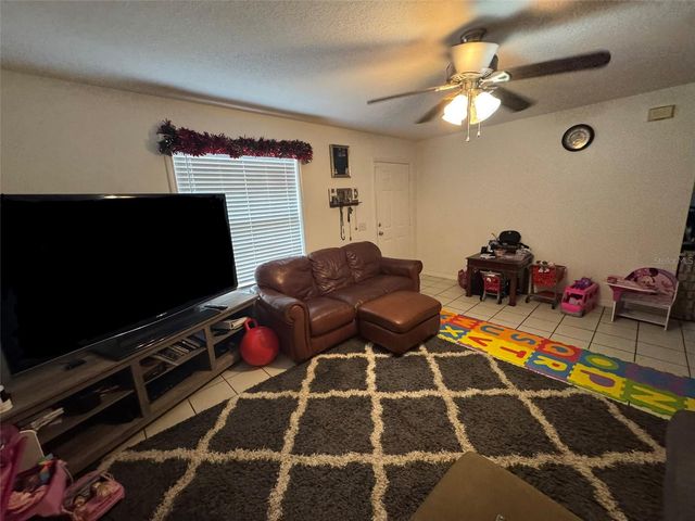 12 ZINNIA COURT, Palm Coast, FL 32164