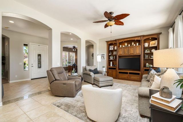 60520 Desert Rose Drive, La Quinta, CA 92253