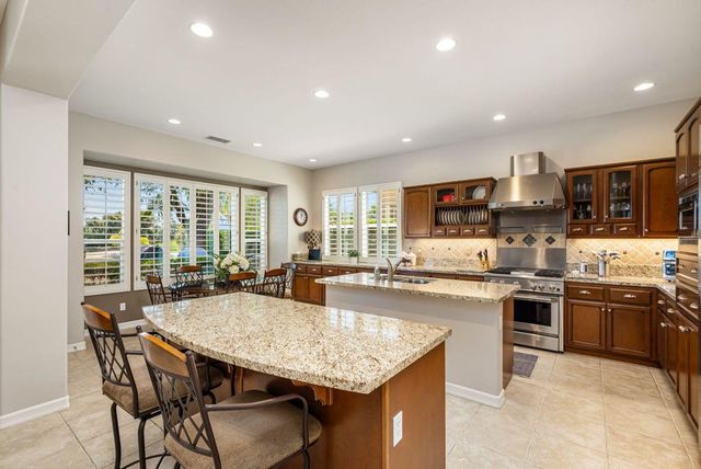 60520 Desert Rose Drive, La Quinta, CA 92253