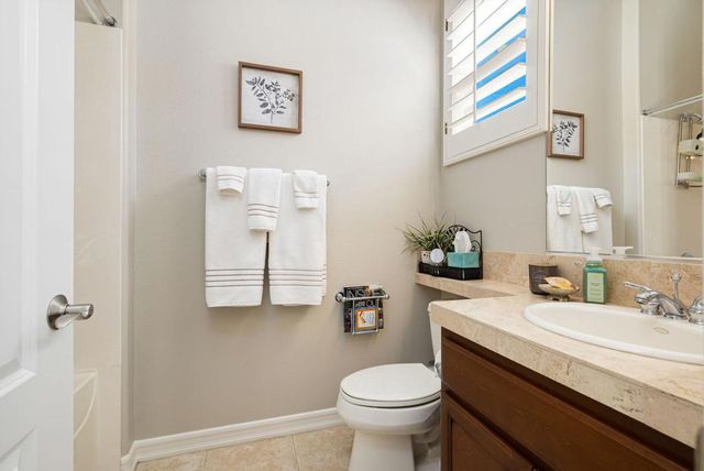 60520 Desert Rose Drive, La Quinta, CA 92253