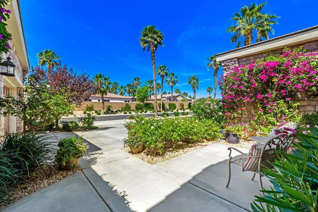 60520 Desert Rose Drive, La Quinta, CA 92253