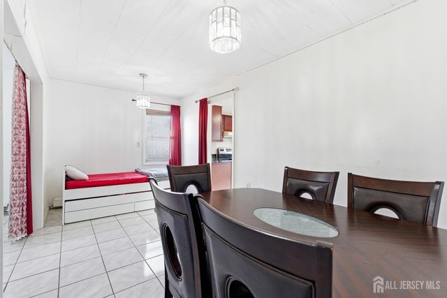 35 Coolidge Avenue, Carteret, NJ 07008