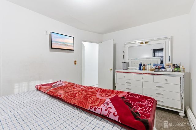 35 Coolidge Avenue, Carteret, NJ 07008