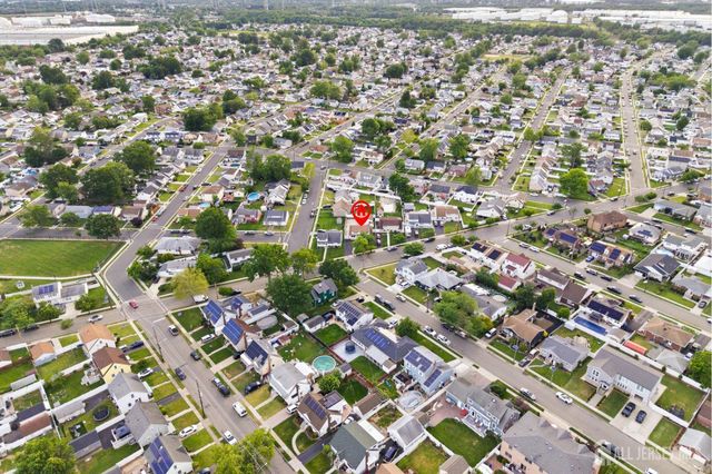 35 Coolidge Avenue, Carteret, NJ 07008