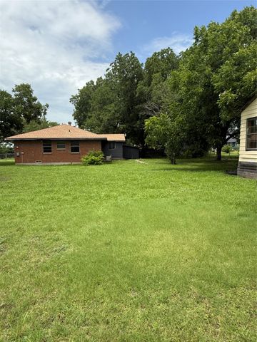 1206 N Powell Parkway, Anna, TX 75409