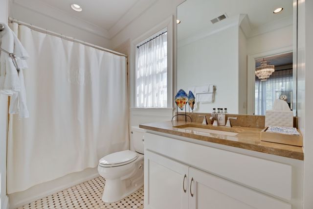 112 West End Close, Nashville, TN 37205