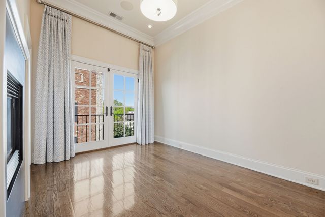 112 West End Close, Nashville, TN 37205