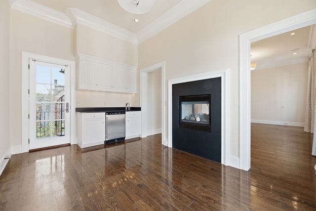 112 West End Close, Nashville, TN 37205