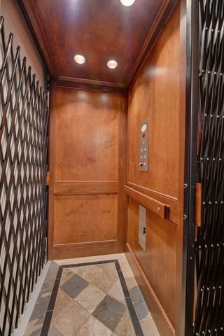 112 West End Close, Nashville, TN 37205