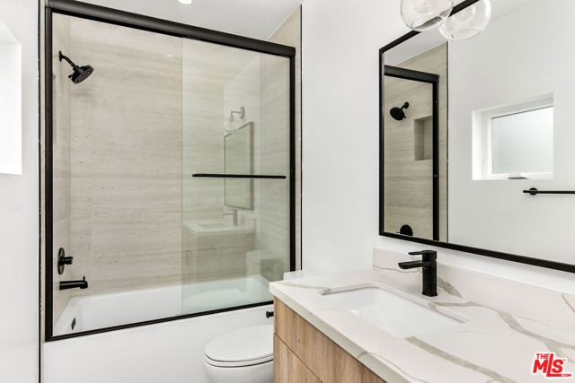 1614 S Sycamore Avenue, Los Angeles, CA 90019