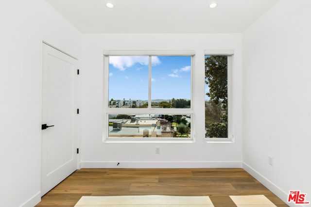 1614 S Sycamore Avenue, Los Angeles, CA 90019