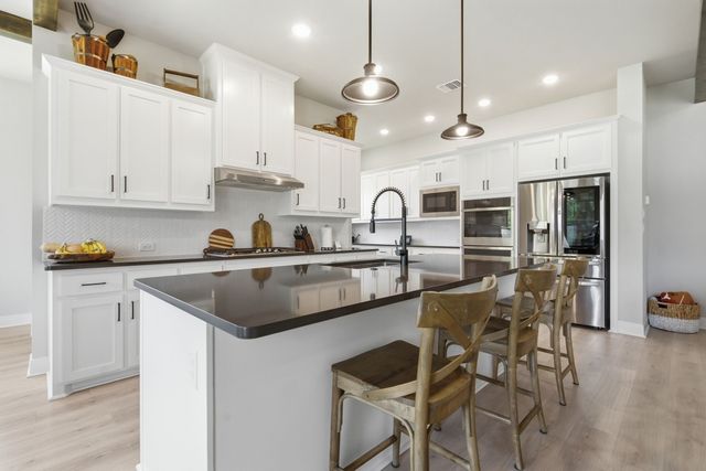 2033 Longspur Drive, Argyle, TX 76226