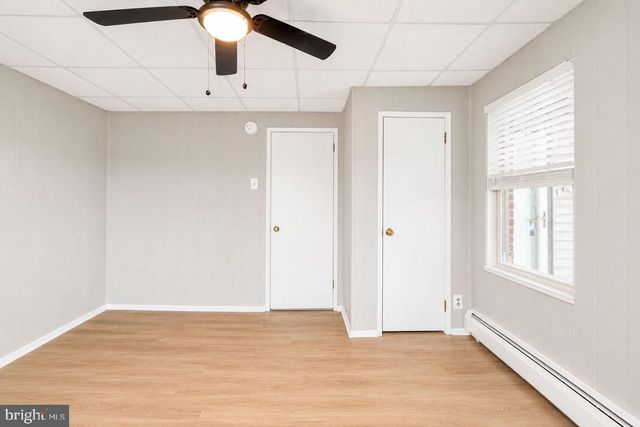 1902 TRENTON AVE, Bristol, PA 19007