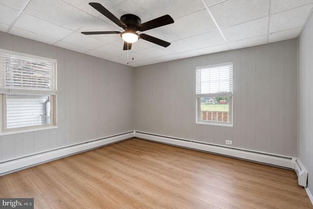 1902 TRENTON AVE, Bristol, PA 19007