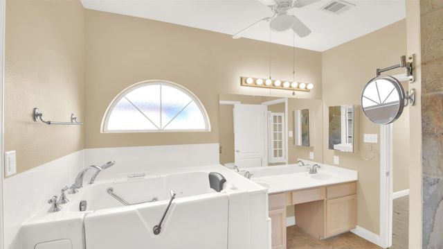 1030 Disraeli CIR, Pflugerville, TX 78660