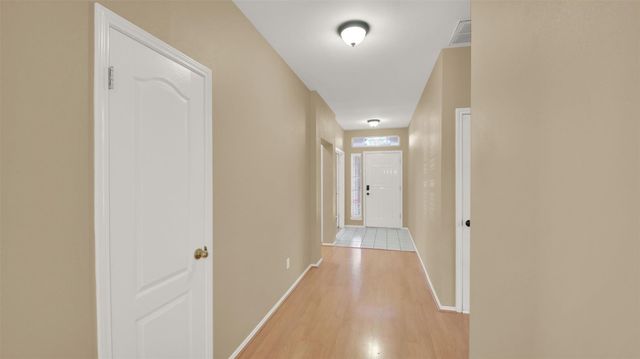 1030 Disraeli CIR, Pflugerville, TX 78660