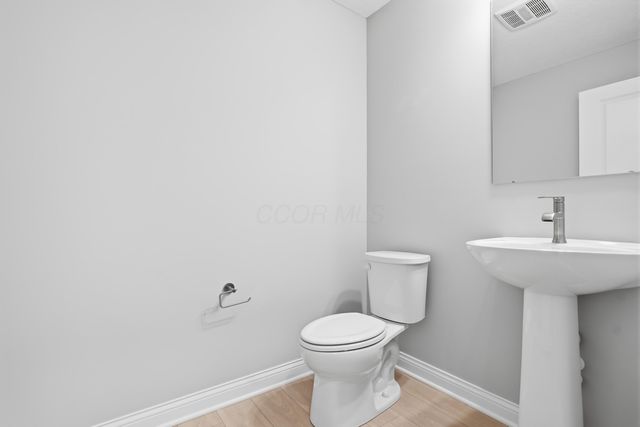 5519 Fawnsbury Court, Powell, OH 43065