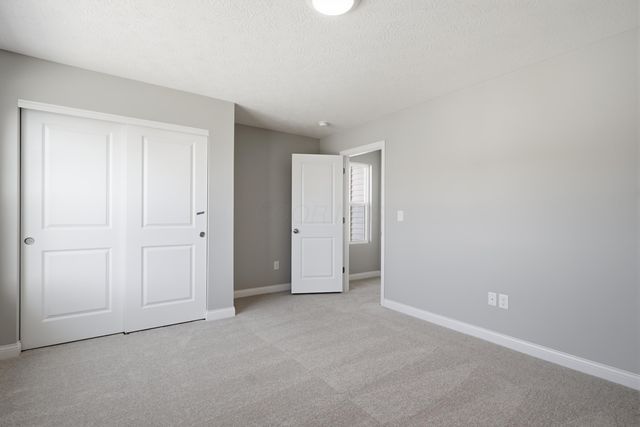 5519 Fawnsbury Court, Powell, OH 43065