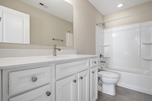 5519 Fawnsbury Court, Powell, OH 43065