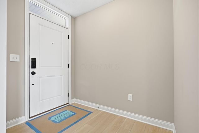 5519 Fawnsbury Court, Powell, OH 43065