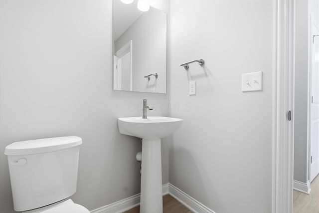 5519 Fawnsbury Court, Powell, OH 43065